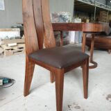 ghế ăn gỗ có chó bọc đệm đẹp sản xuất tại xưởng