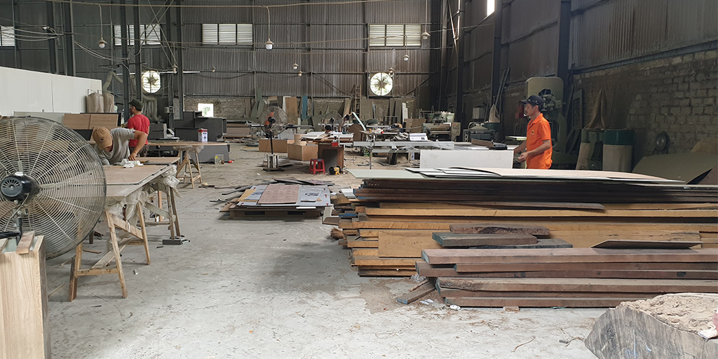 Quy mô xưởng gia công gỗ công nghiệp, gỗ óc chó
