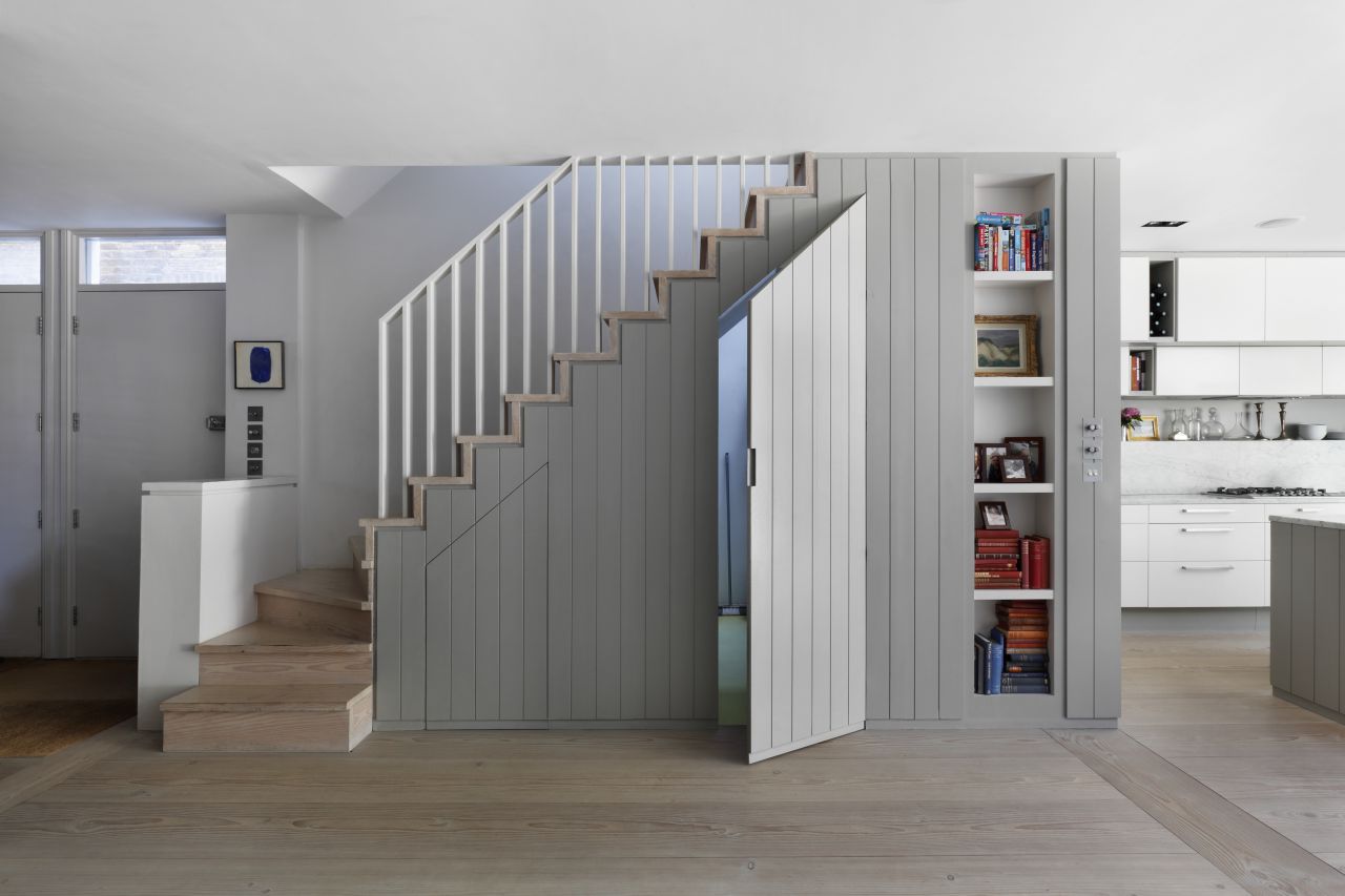 Thiết kế tủ để sách đẹp dưới gầm cầu thang