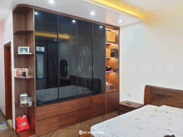 Nội thất gỗ óc chó anh Hiếu Greenbay